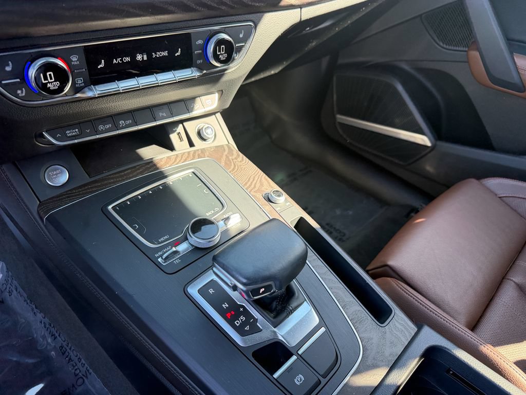 Used 2018 Audi Q5 Prestige AWD/4WD image 23
