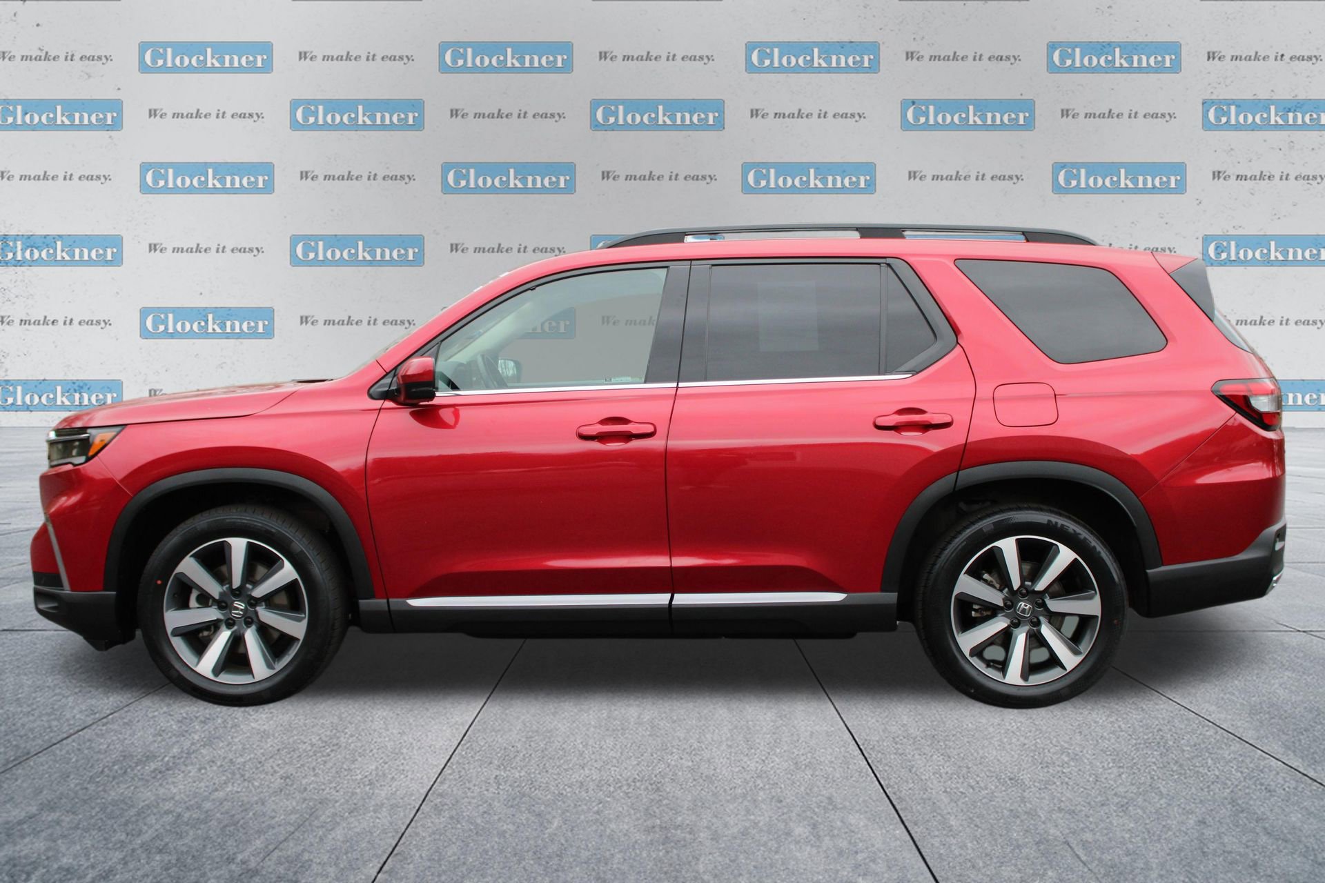 Used 2024 Honda Pilot Touring image 10