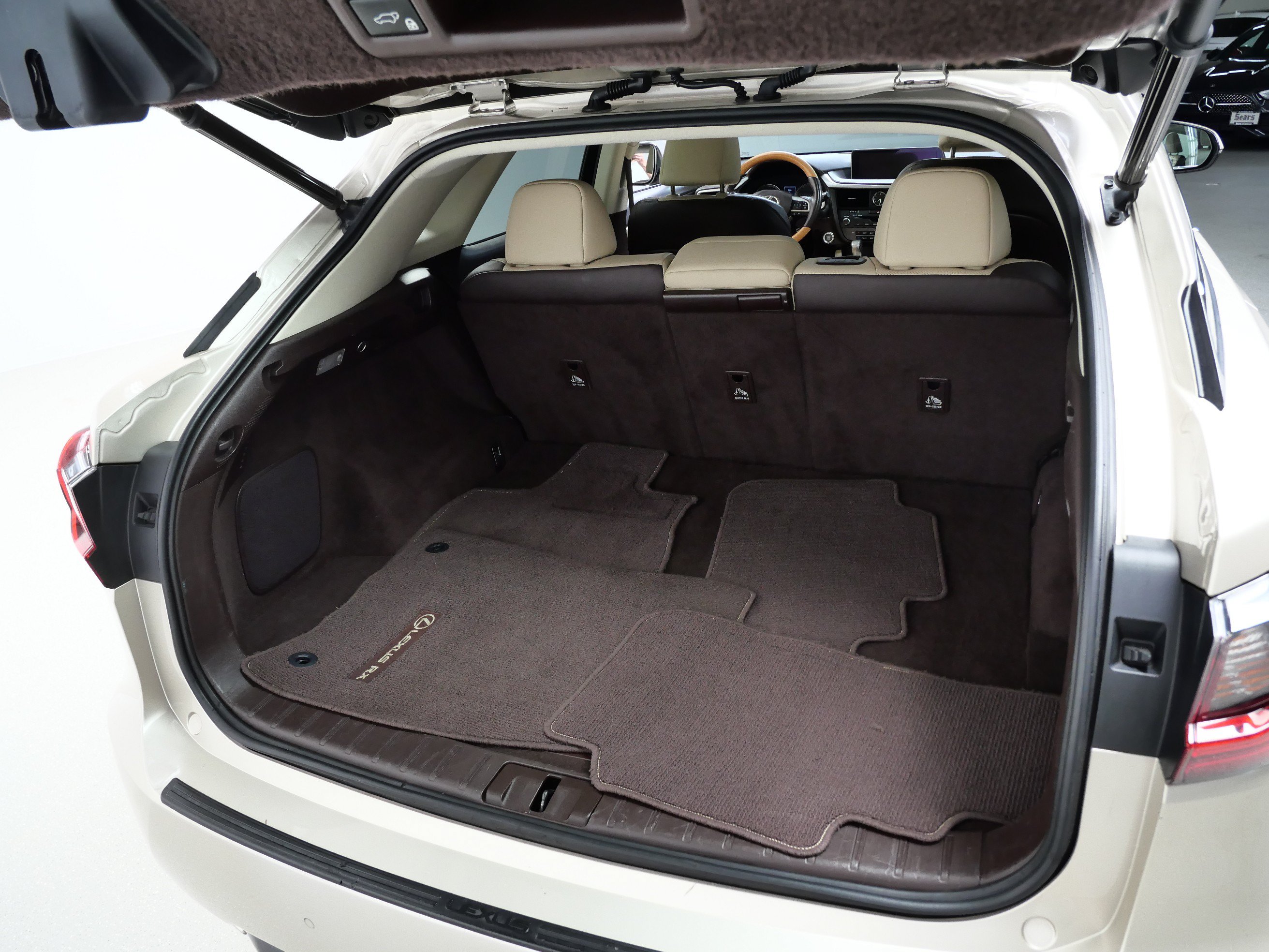 Used 2019 Lexus RX 350 AWD w/ Navigation Package image 6