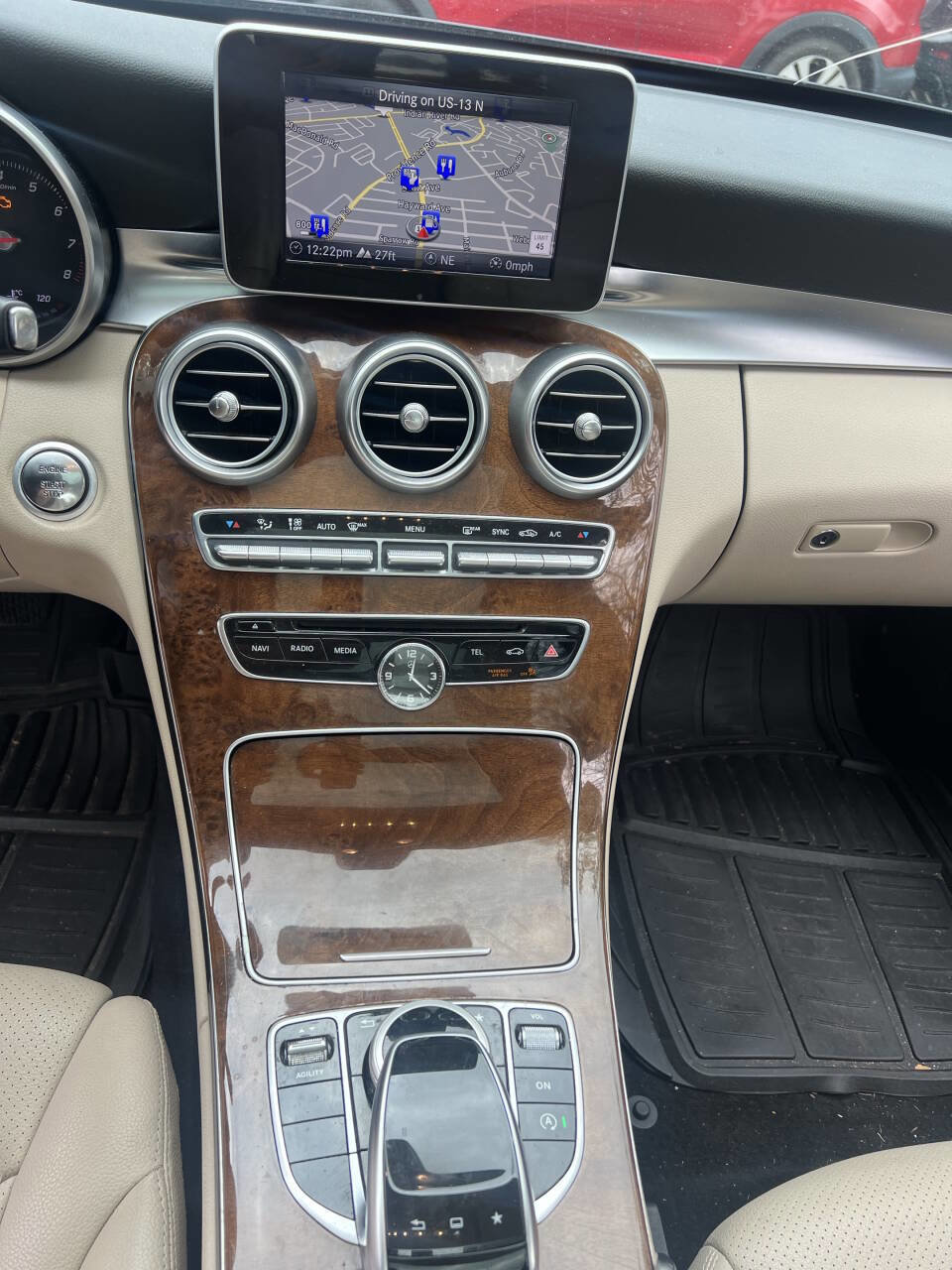 Used 2015 Mercedes-Benz C 300 4MATIC Sedan image 13