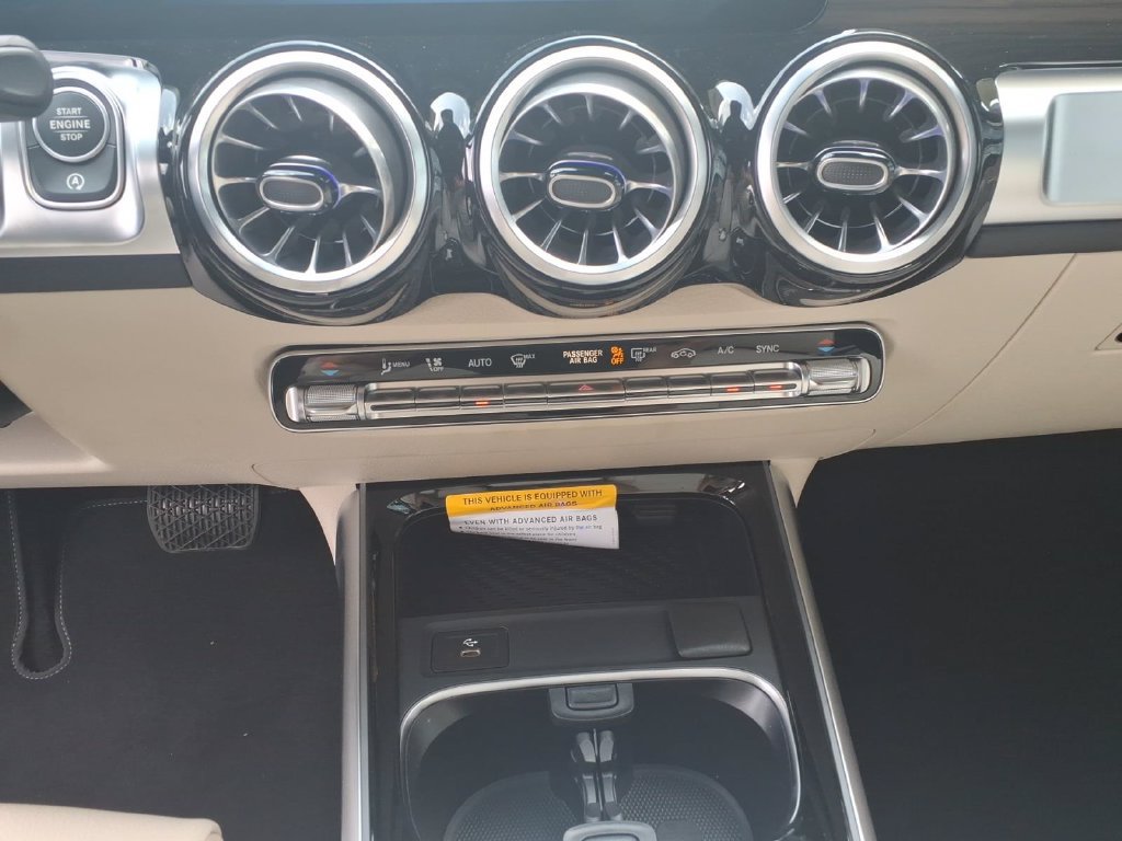 New 2026 Mercedes-Benz GLB 250 4MATIC image 23