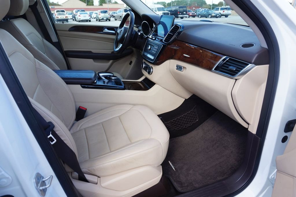 Used 2017 Mercedes-Benz GLE 350 image 31