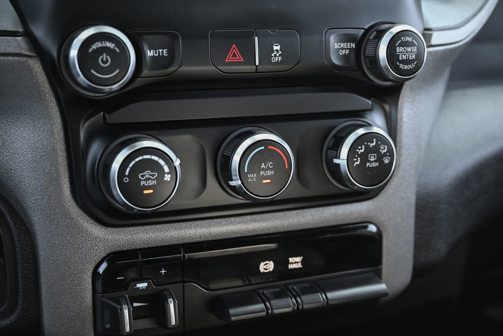 Used 2023 RAM 2500 Tradesman image 32