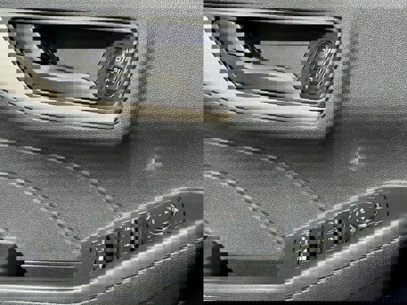 Used 2022 Ford Escape SE w/ Convenience Package image 24