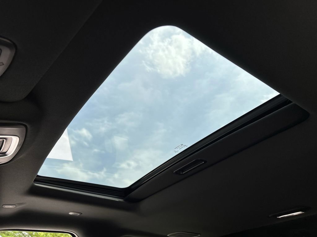 Used 2023 RAM 2500 Limited w/ Towing Technology Group image 29