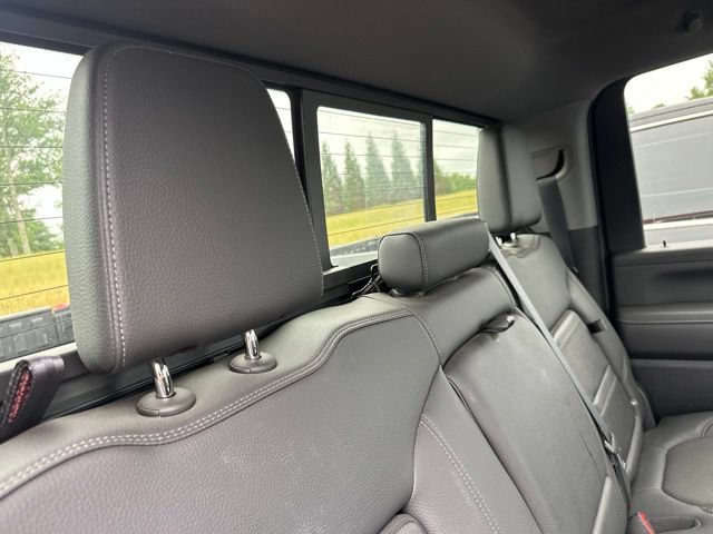 Used 2021 GMC Sierra 3500 Denali w/ Denali Ultimate Package AWD/4WD image 15