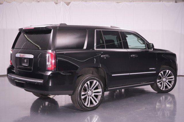 Used 2020 GMC Yukon Denali w/ Denali Premium Package image 15