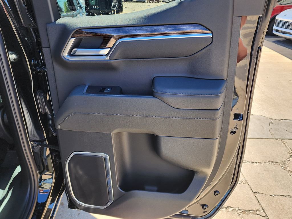 New 2026 GMC Sierra 1500 Elevation image 39