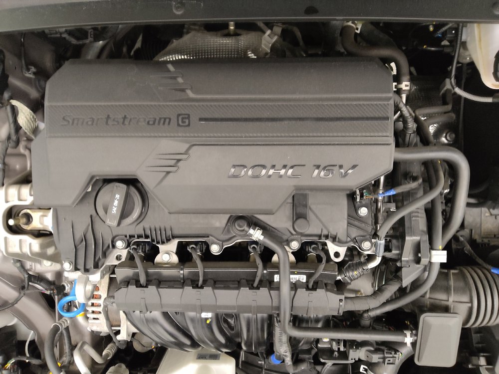 Used 2025 Hyundai Elantra Sport FWD image 30