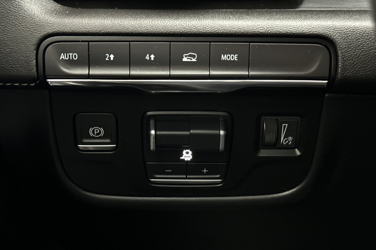 Used 2023 Cadillac Escalade Sport AWD/4WD image 35