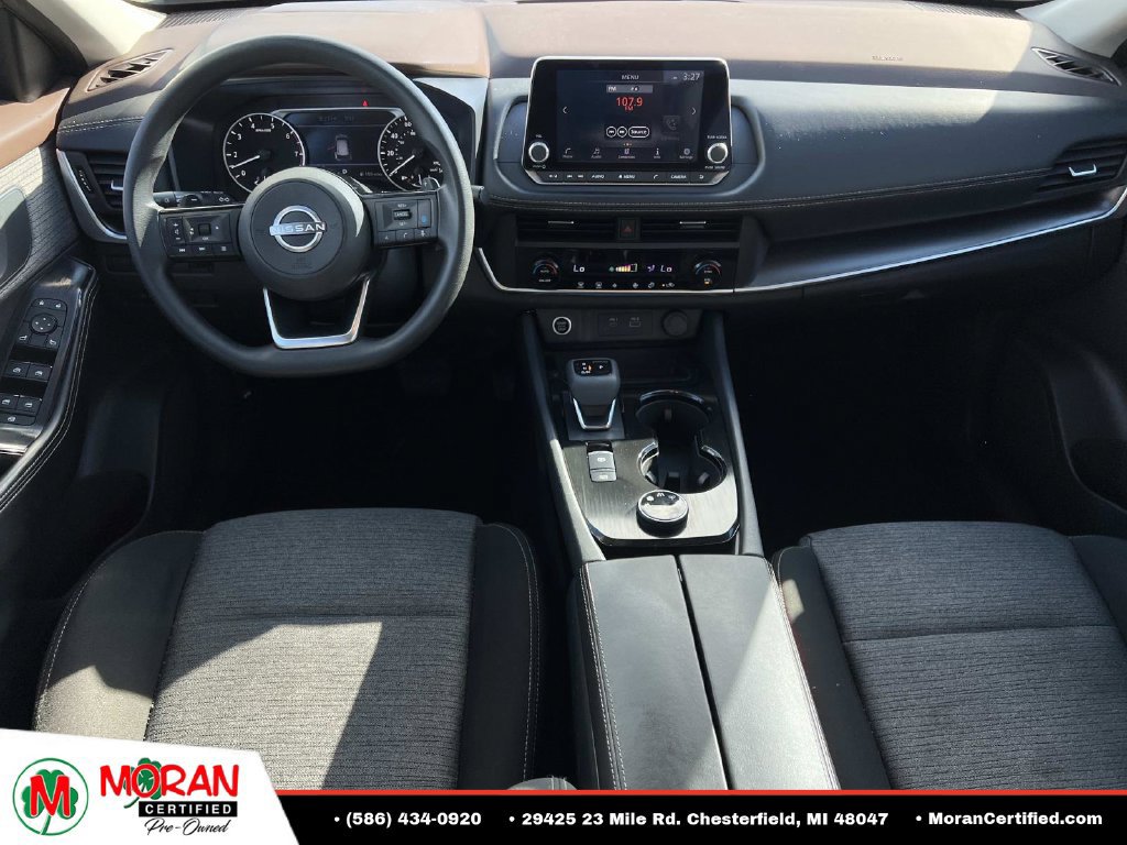 Used 2023 Nissan Rogue SV AWD/4WD image 13