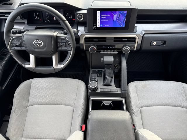 Used 2025 Toyota 4Runner SR5 AWD/4WD image 12