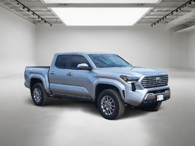 Used 2024 Toyota Tacoma Limited w/ Limited Package (LT) AWD/4WD image 7