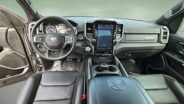 Used 2025 RAM 1500 Laramie AWD/4WD image 16