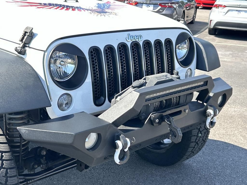 Used 2016 Jeep Wrangler Sport AWD/4WD image 16