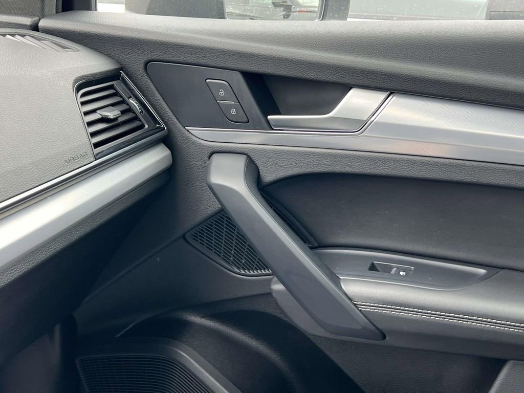 Used 2022 Audi Q5 2.0T Premium Plus image 41