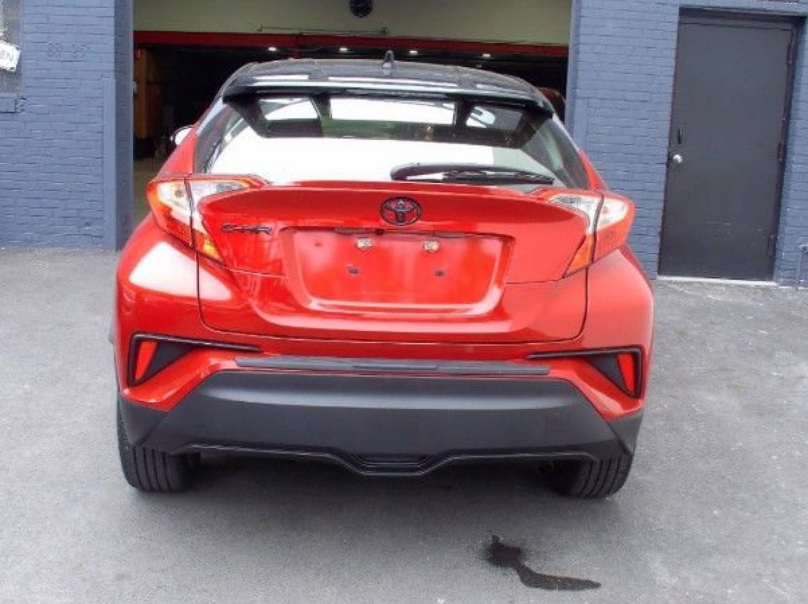Used 2022 Toyota C-HR Nightshade FWD image 9