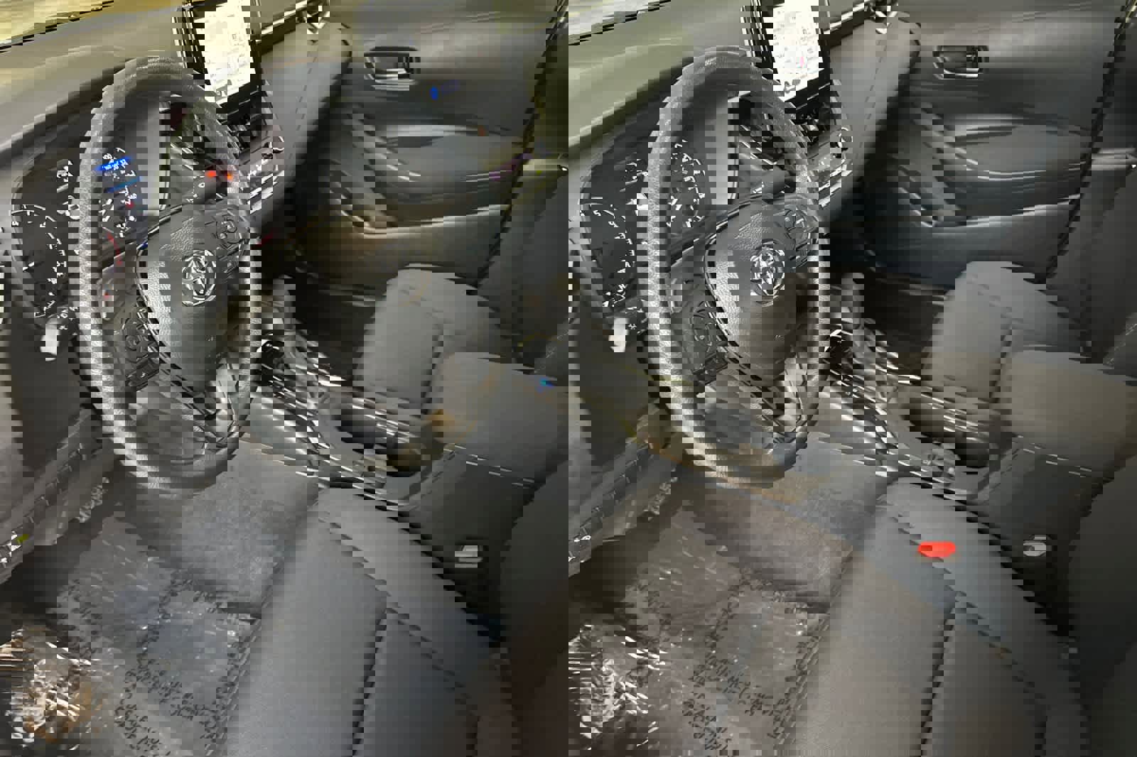 Used 2025 Toyota Corolla LE image 11