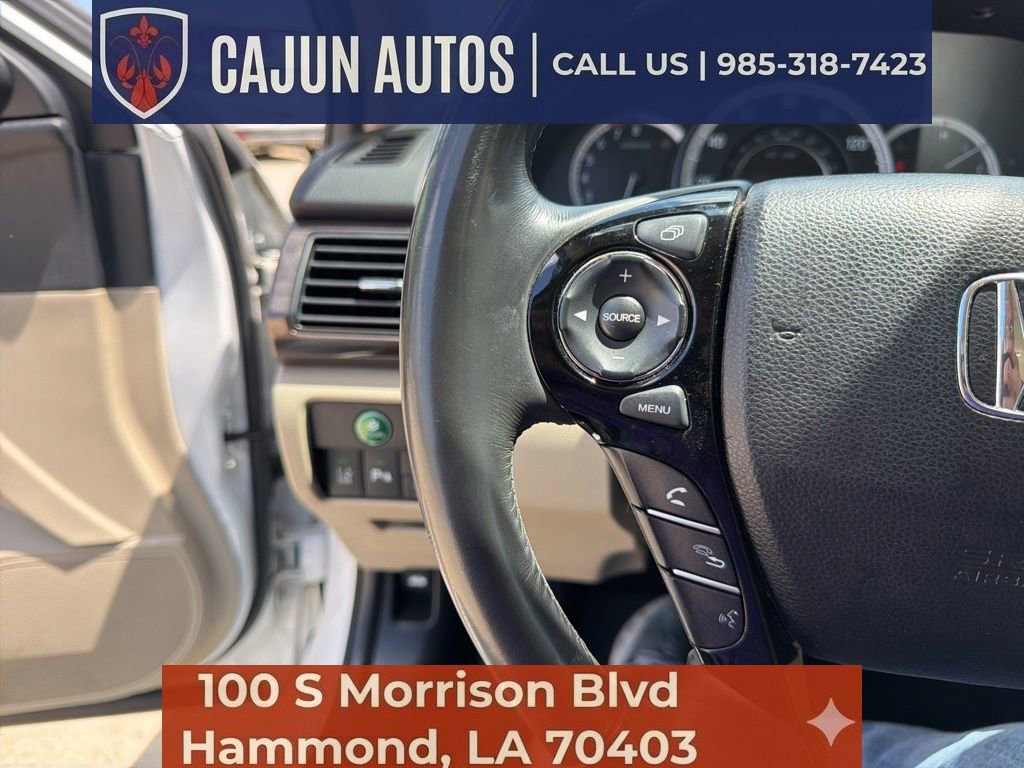 Used 2017 Honda Accord Touring image 36