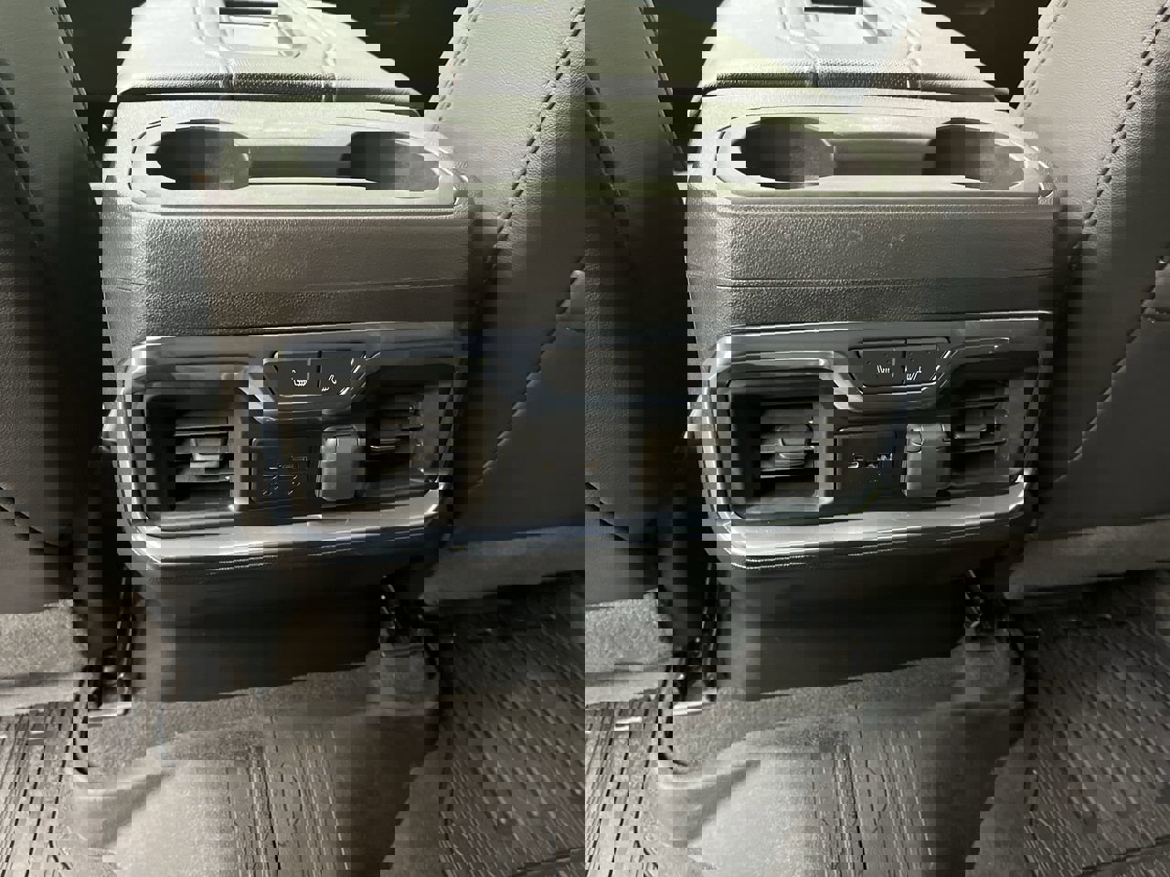 Used 2020 GMC Sierra 1500 AT4 w/ AT4 Preferred Package image 12