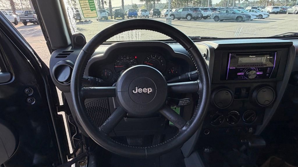 Used 2007 Jeep Wrangler X image 13