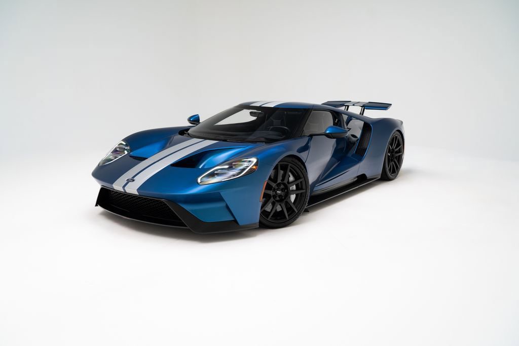 Used 2019 Ford GT RWD image 7