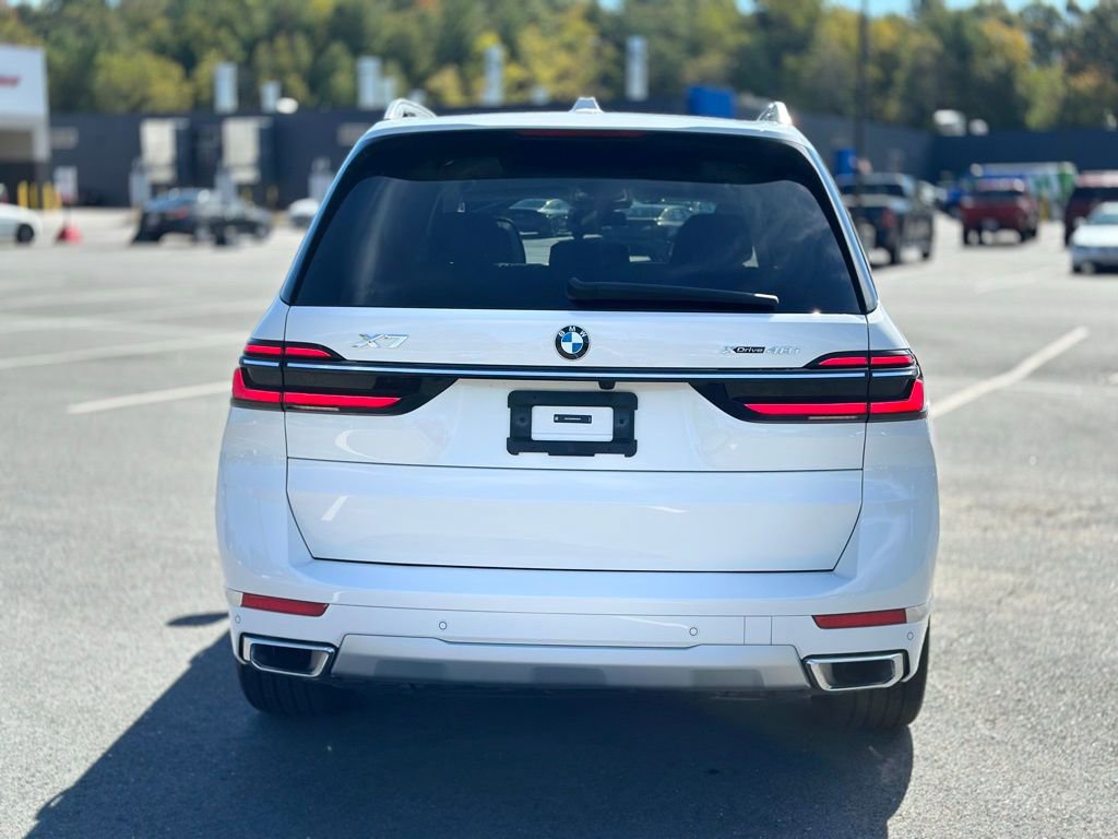 Certified 2024 BMW X7 xDrive40i w/ Premium Package image 5