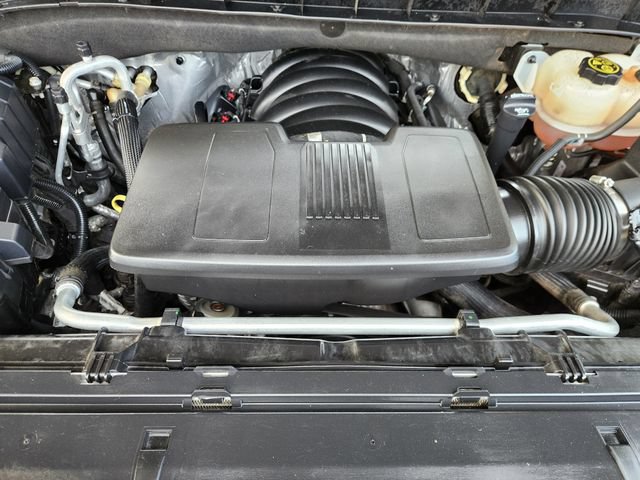 Used 2021 Chevrolet Suburban Premier w/ Premium Package RWD image 35