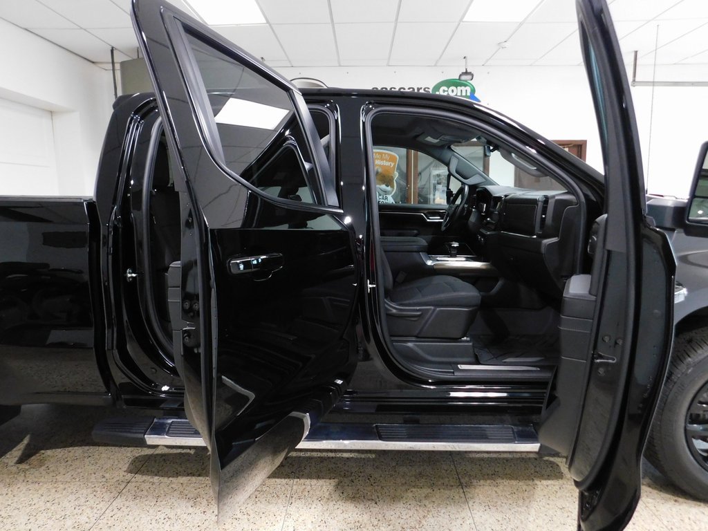 Used 2024 Chevrolet Silverado 1500 RST image 88