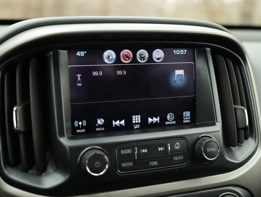 Used 2017 Chevrolet Colorado Z71 image 13