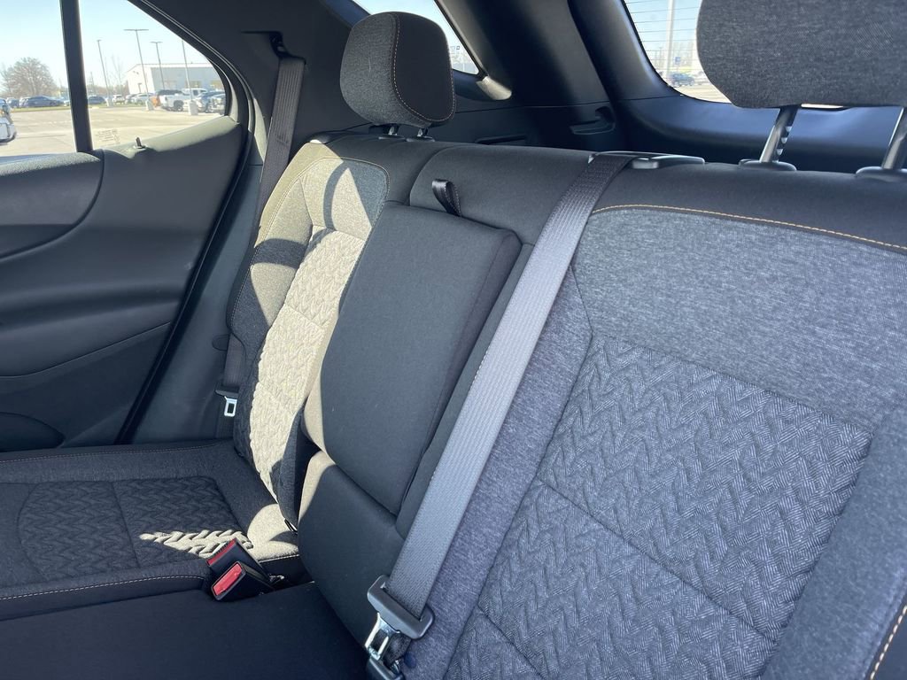 Used 2024 Chevrolet Equinox LT w/ LPO, Floor Liner Package image 36