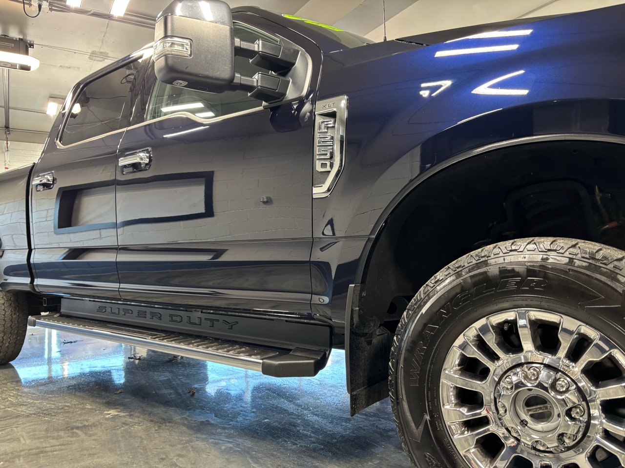 Used 2021 Ford F250 XLT w/ XLT Premium Package image 16