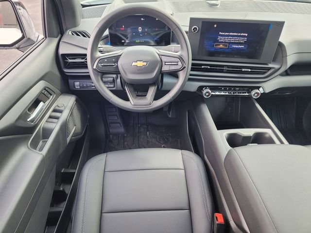 Used 2024 Chevrolet Silverado EV W/T image 3