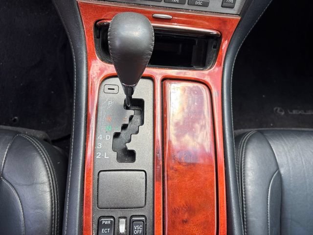 Used 2002 Lexus SC 430 Convertible RWD image 16