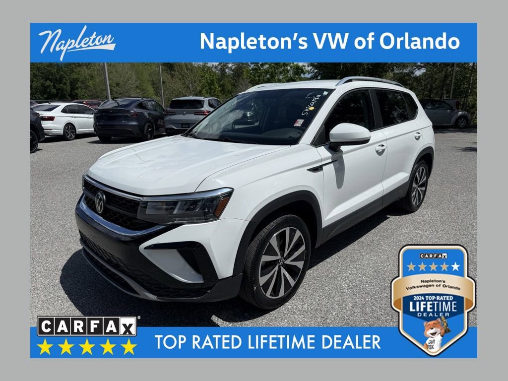 Used 2022 Volkswagen Taos SE image 1