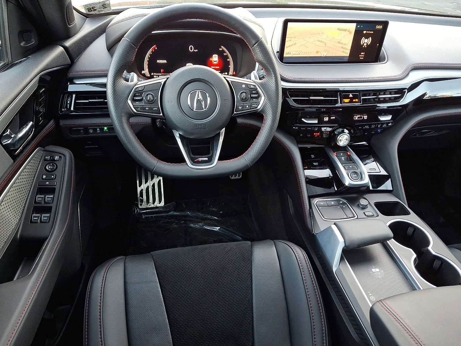 Used 2023 Acura MDX A-Spec image 11