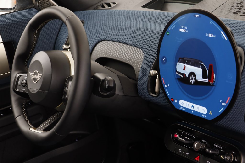 Certified 2025 MINI Cooper Countryman S image 20