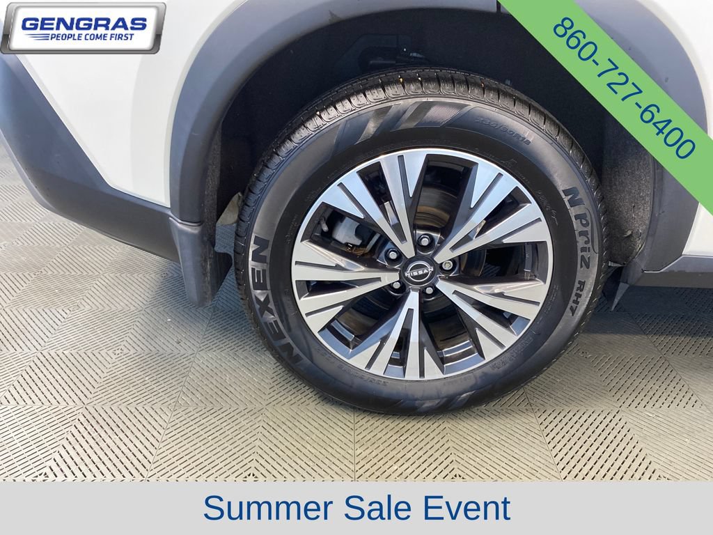 Used 2023 Nissan Rogue SV AWD/4WD image 33