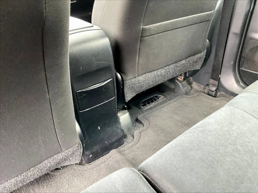 Used 2016 Toyota Prius V Two FWD image 10