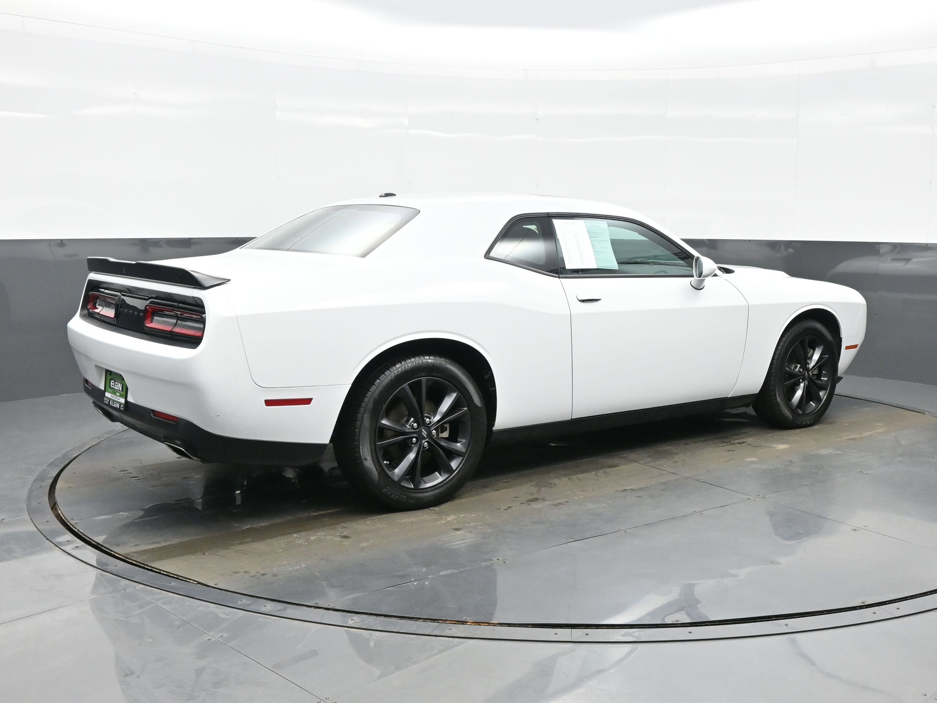 Used 2023 Dodge Challenger SXT w/ Blacktop Package image 6