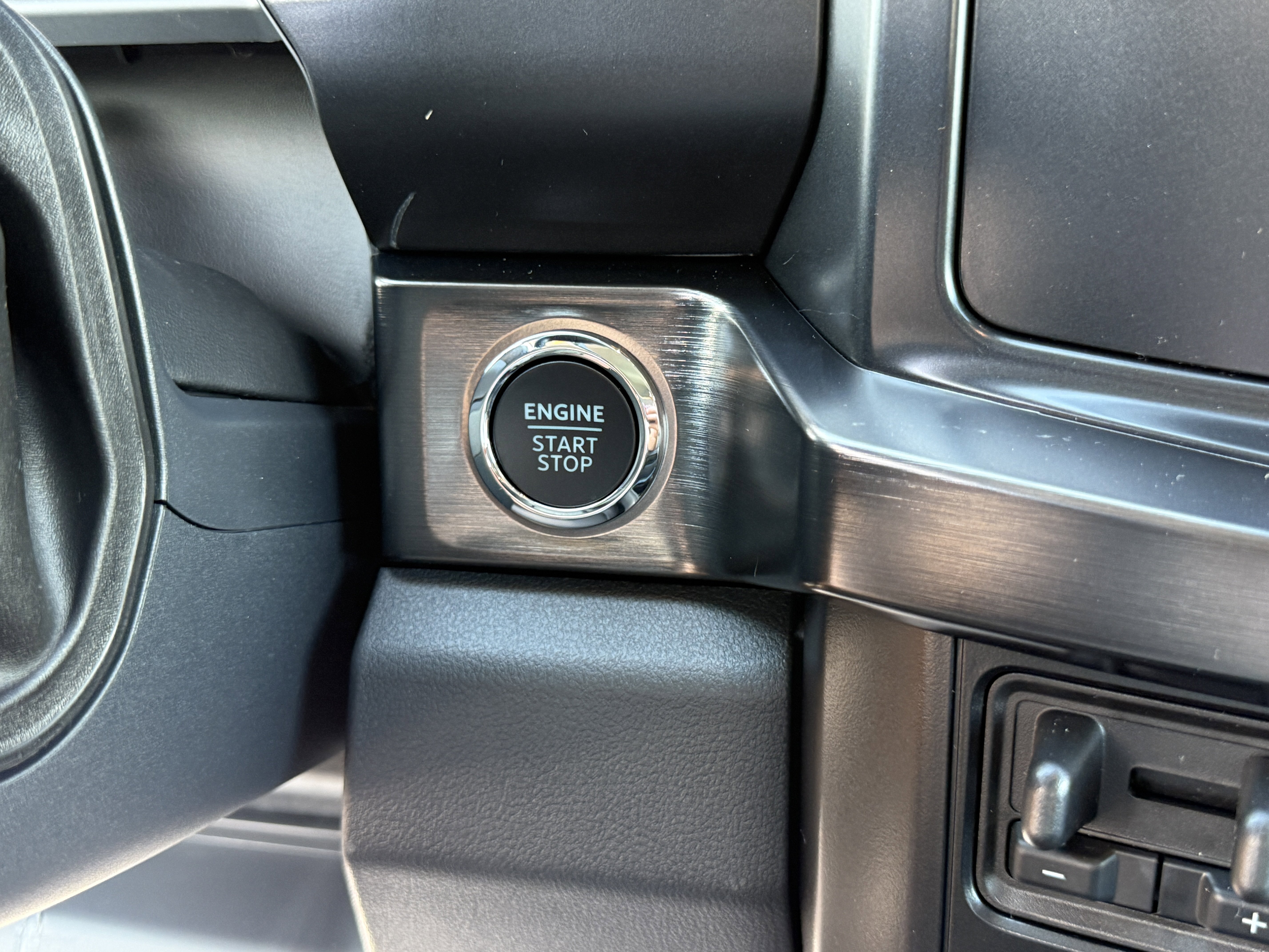New 2026 Ford F250 Lariat image 30