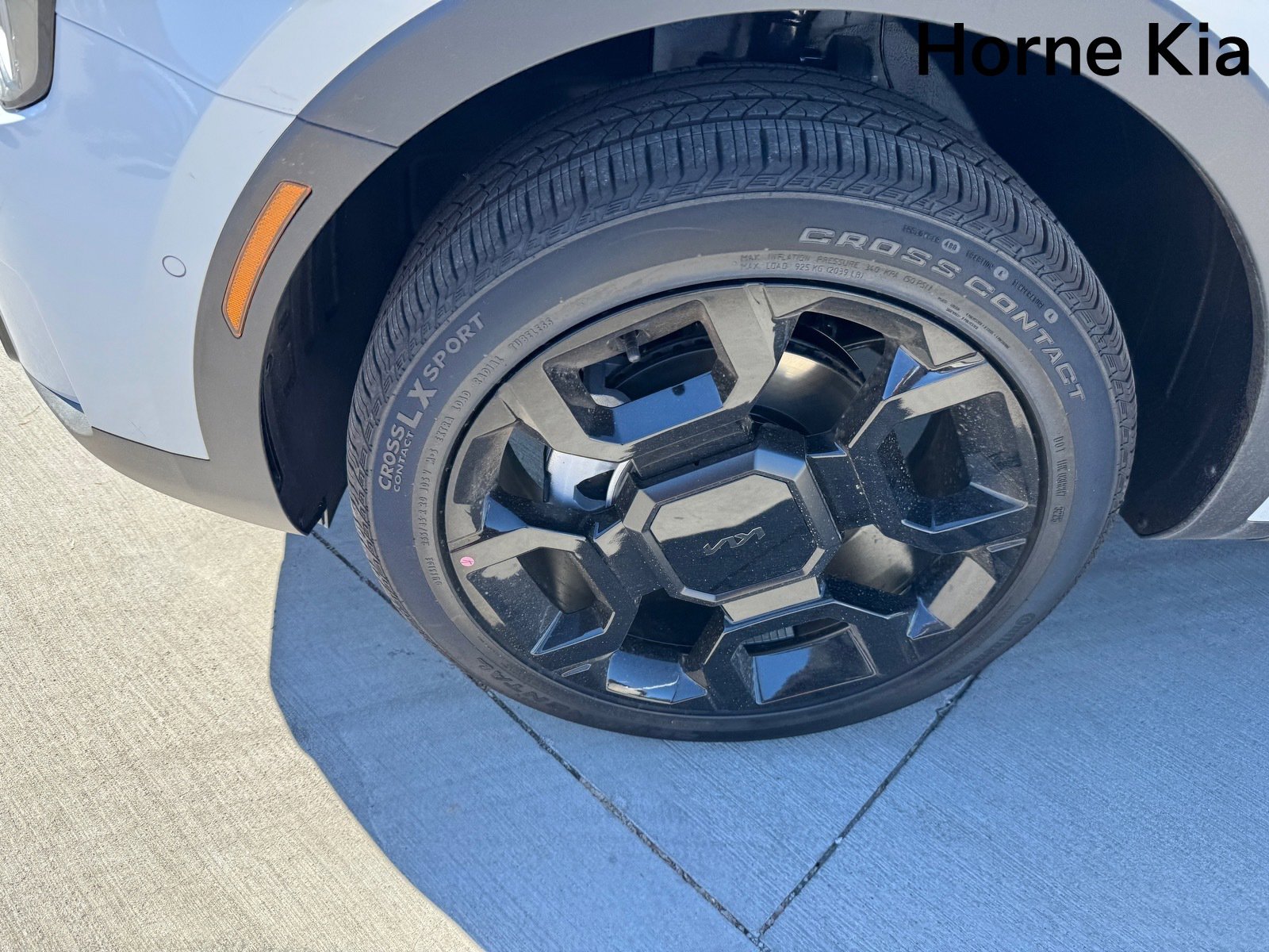 New 2026 Kia Sorento SX Prestige image 8