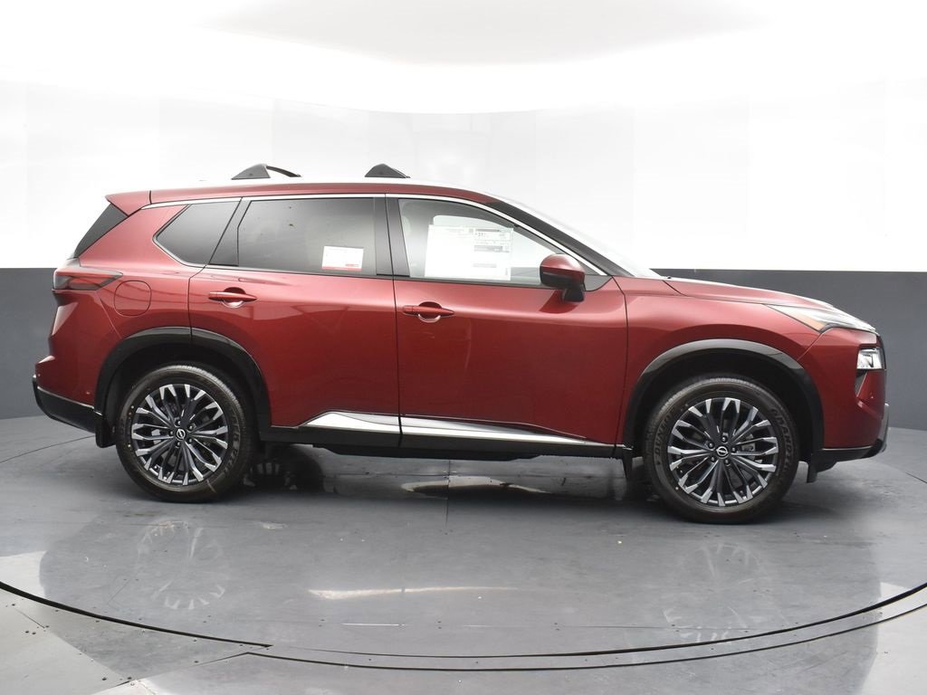 New 2026 Nissan Rogue Platinum image 4