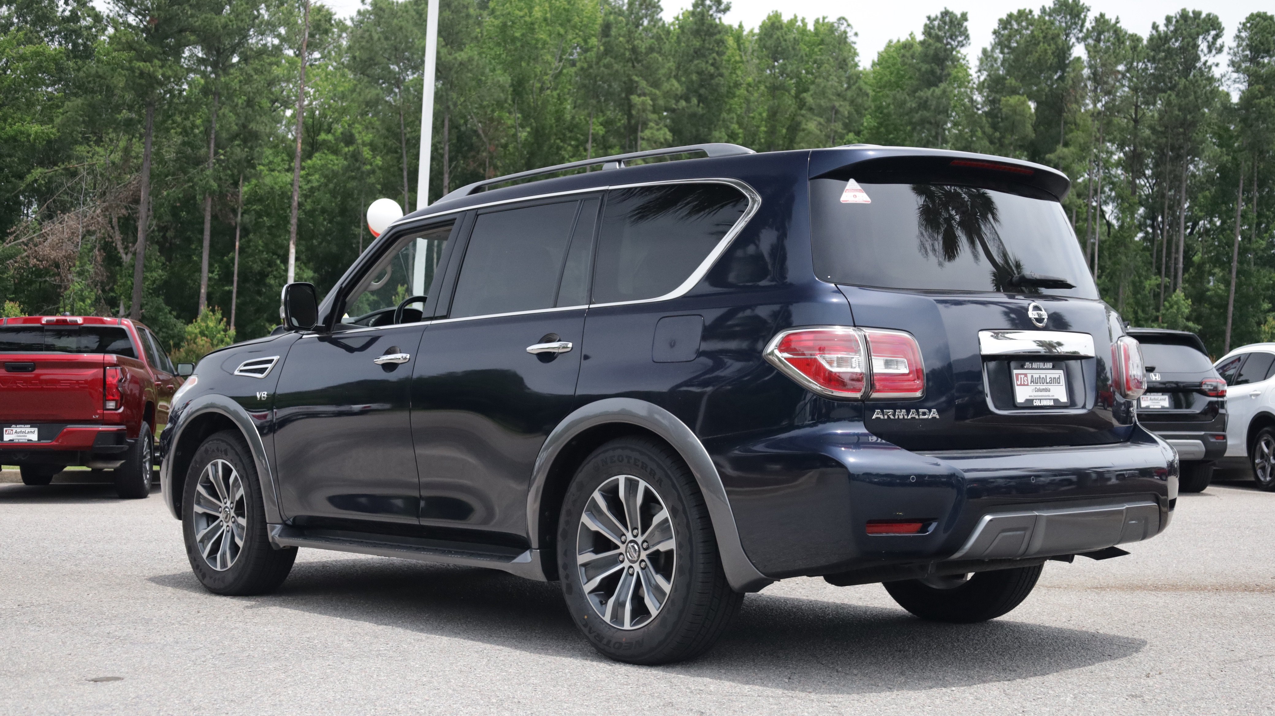 Used 2019 Nissan Armada SL w/ Premium Package RWD image 3