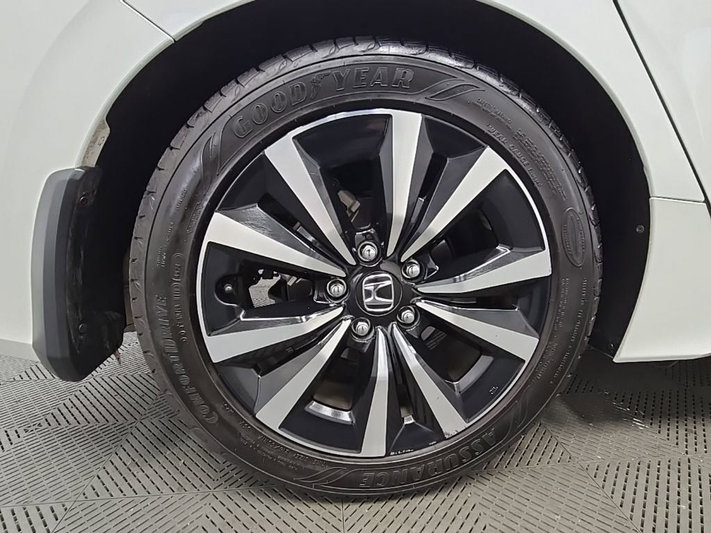 Used 2024 Honda Civic EX-L image 45