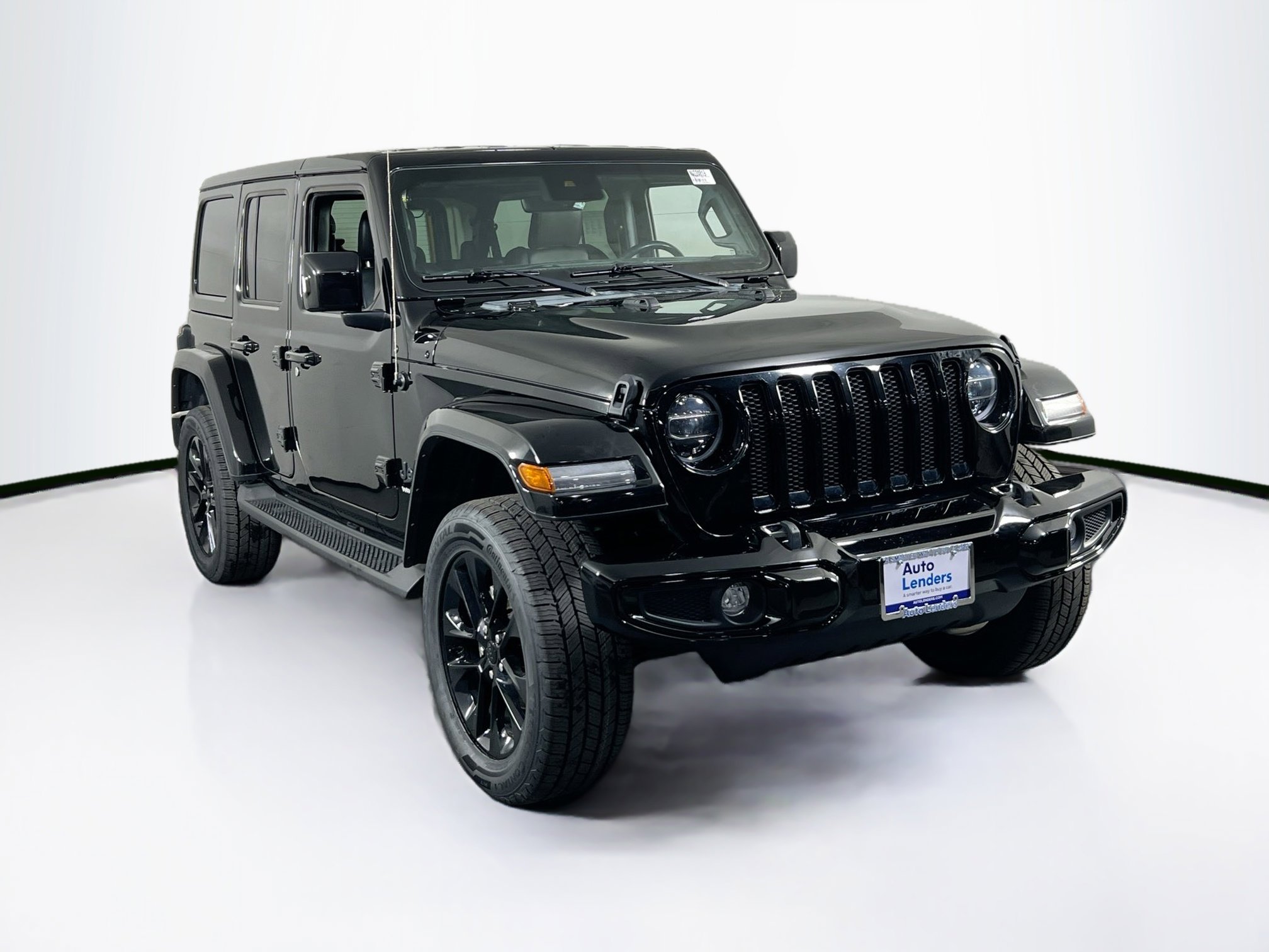Used 2022 Jeep Wrangler Unlimited Sahara image 3