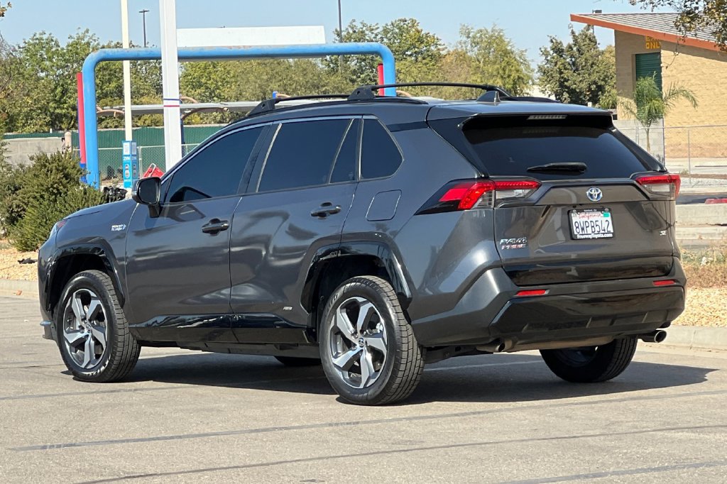 Certified 2021 Toyota RAV4 SE w/ Weather & Moonroof Package AWD/4WD image 7