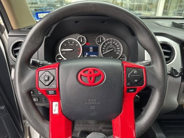 Used 2014 Toyota Tundra SR5 w/ SR5 Upgrade Package RWD image 10