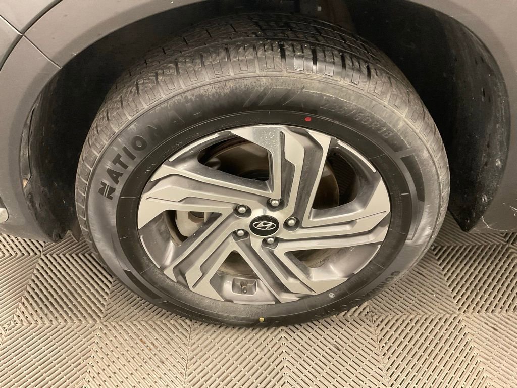 Used 2023 Hyundai Santa Fe SEL w/ Premium Package image 15