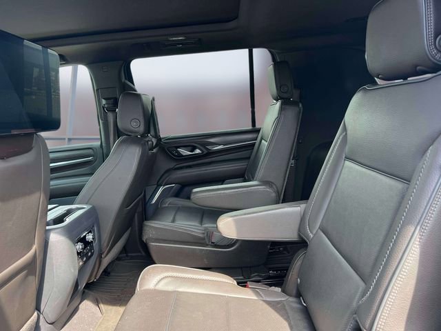 Used 2021 GMC Yukon XL Denali w/ Denali Ultimate Package image 11
